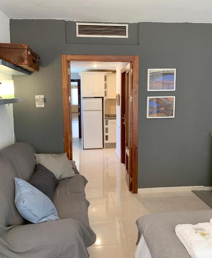 Apartamentos Rg Resitur เซบีญา ภายนอก รูปภาพ
