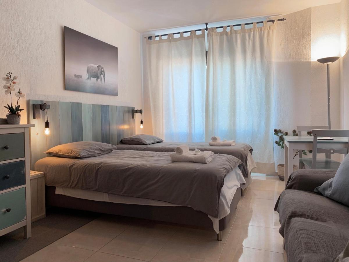 Apartamentos Rg Resitur เซบีญา ภายนอก รูปภาพ