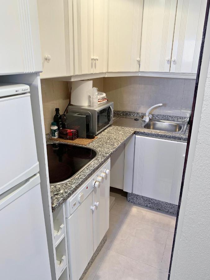 Apartamentos Rg Resitur เซบีญา ภายนอก รูปภาพ